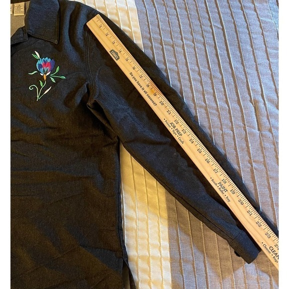 ALLISON Daley Black Button Up Long Sleeve Blouse Shirt Top Embroidered Flowers - Picture 9 of 9